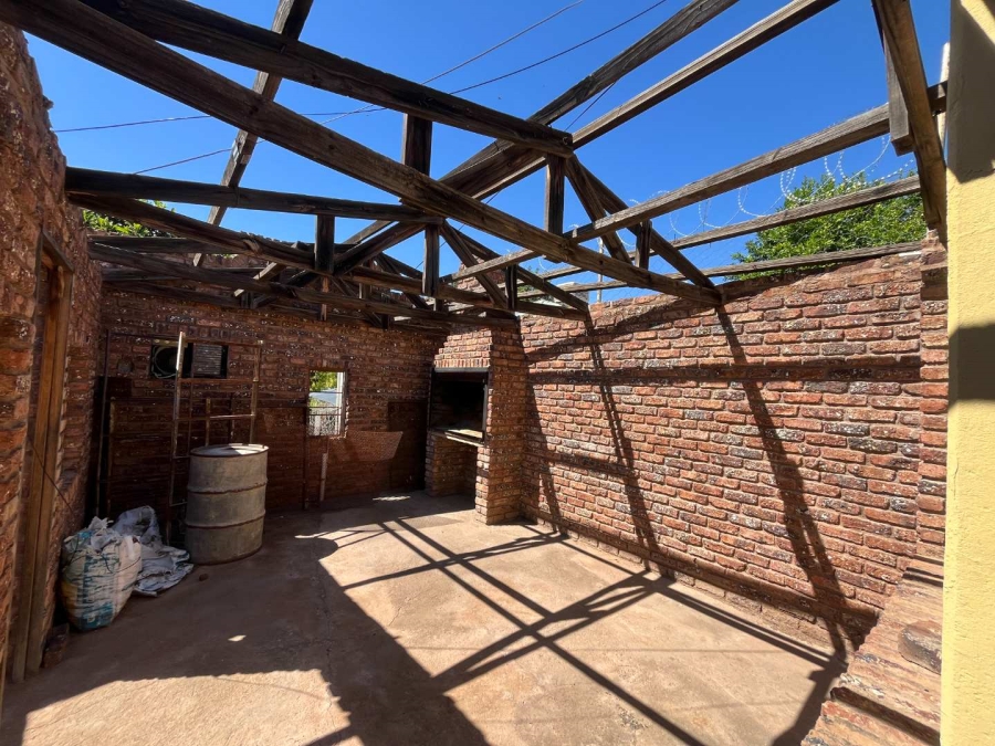 4 Bedroom Property for Sale in Keimoes Northern Cape